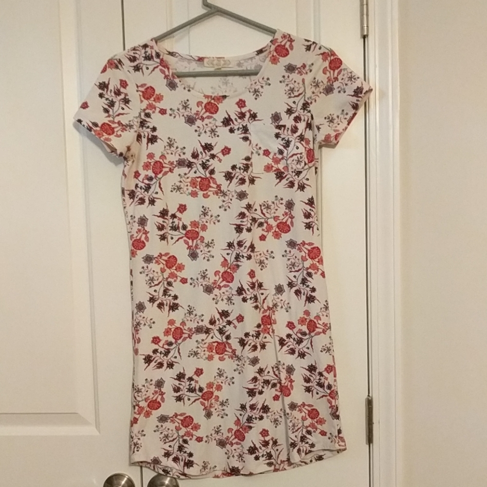 T-shirt dress